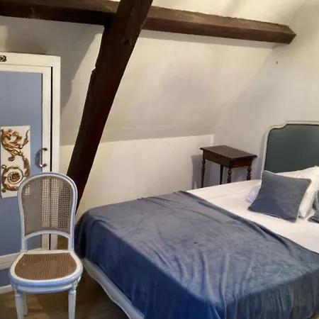 Le Clos Saint Hugues Casa de Férias Pont-Évêque