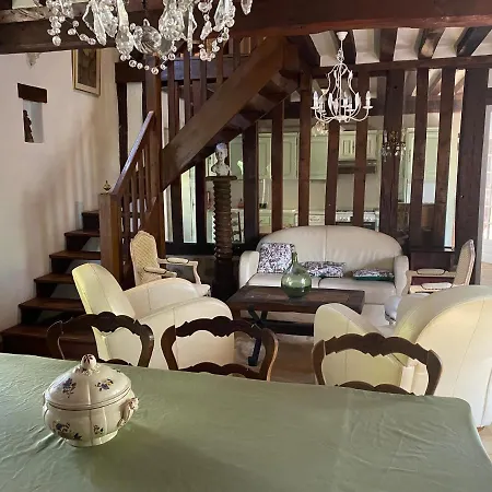 Tatil Evi Le Clos Saint Hugues